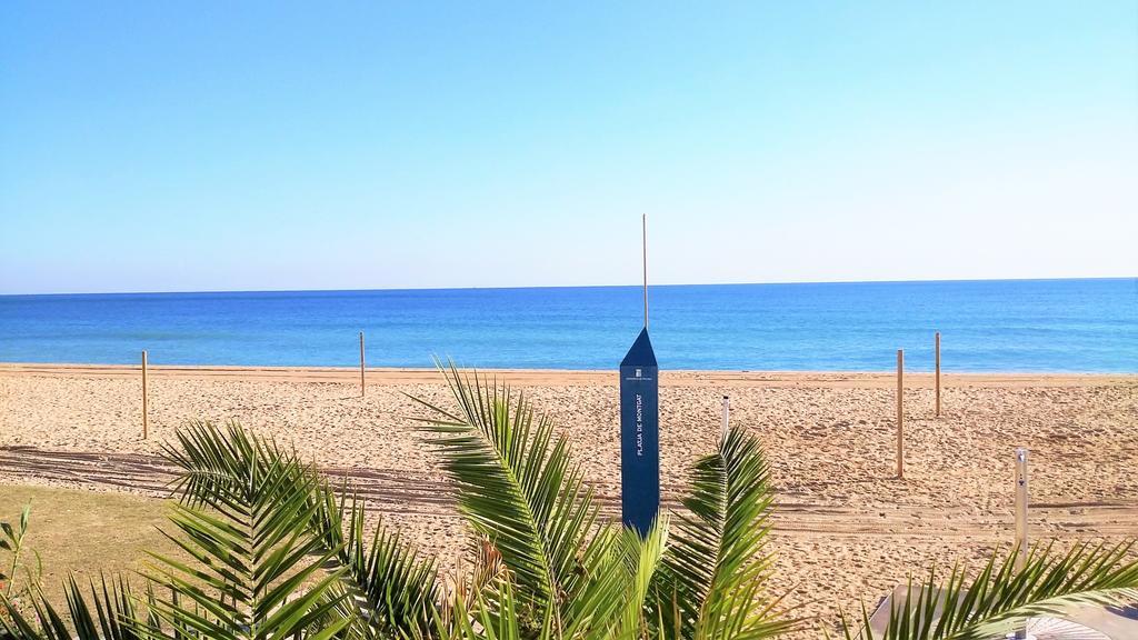 Claire Seaview & Beach-Apartment มอนท์กัต ภายนอก รูปภาพ
