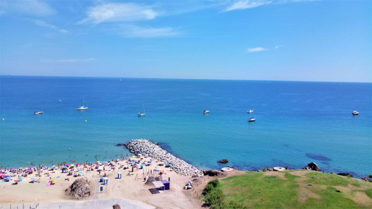 Claire Seaview & Beach-Apartment มอนท์กัต ภายนอก รูปภาพ